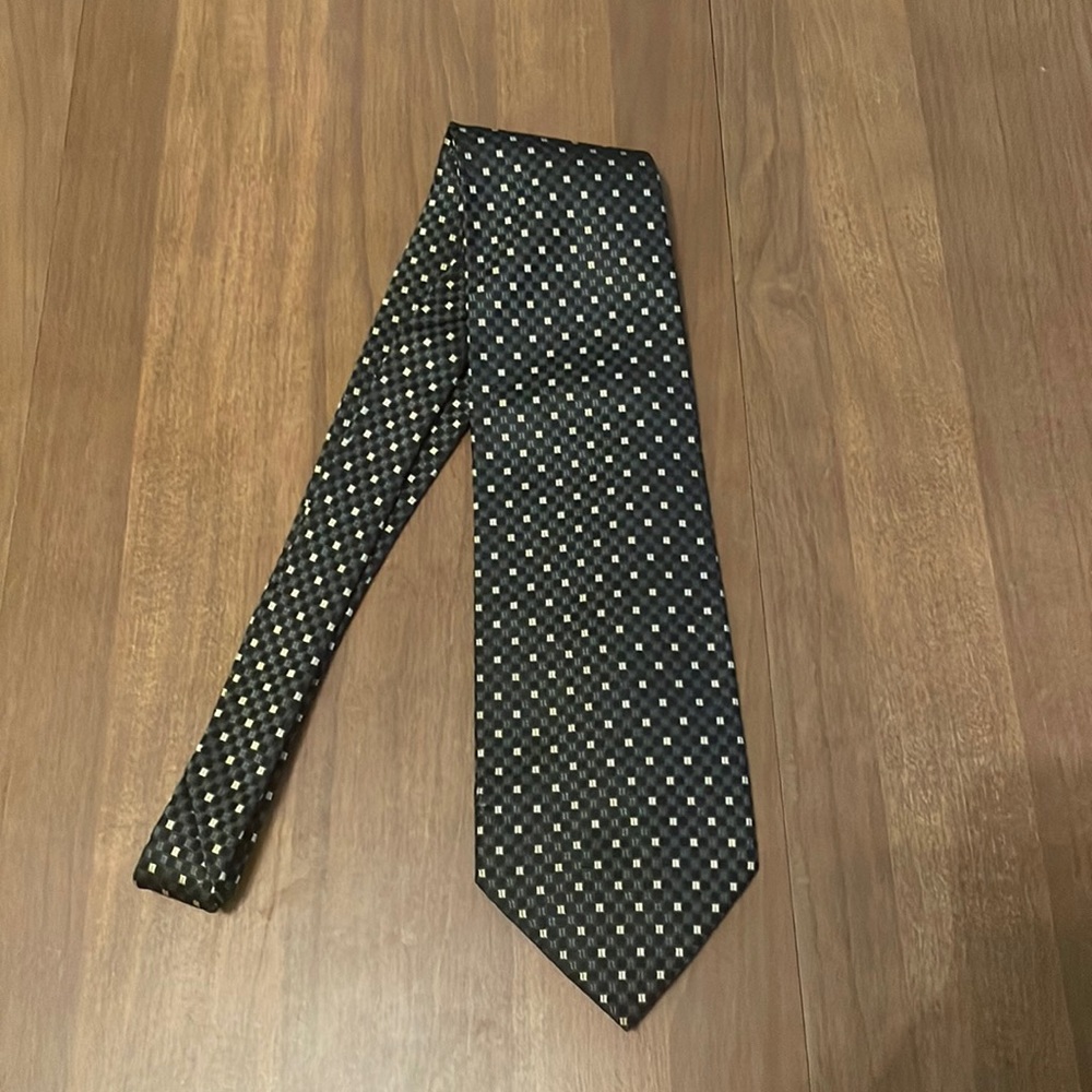 Bergamo New York gray silk tie